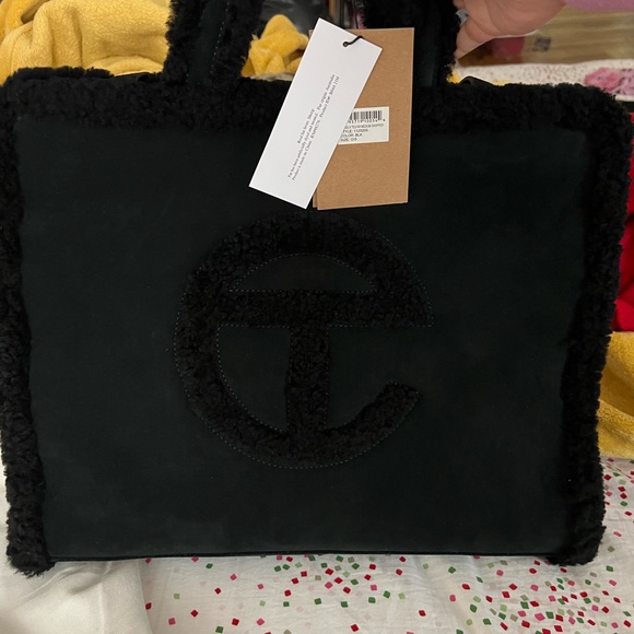 Telfar/Ugg - Picture 2 of 5